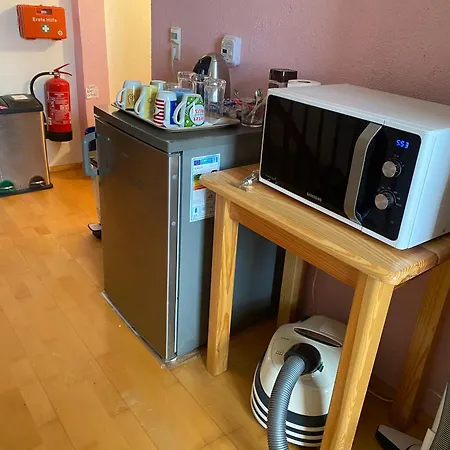 Ferienzimmer Oelhaf Zimmer In Gruen Self Check-In Mit Key-Tresore Wilhelmsdorf  Exterior foto