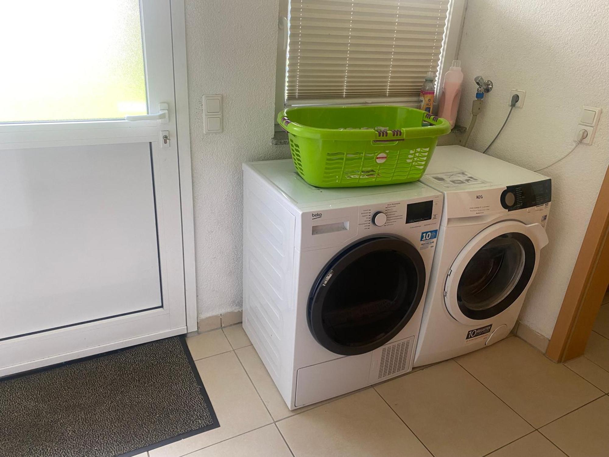 Privatunterkunft Ferienzimmer Oelhaf In Gruen Self Check-in Mit Key-tresore