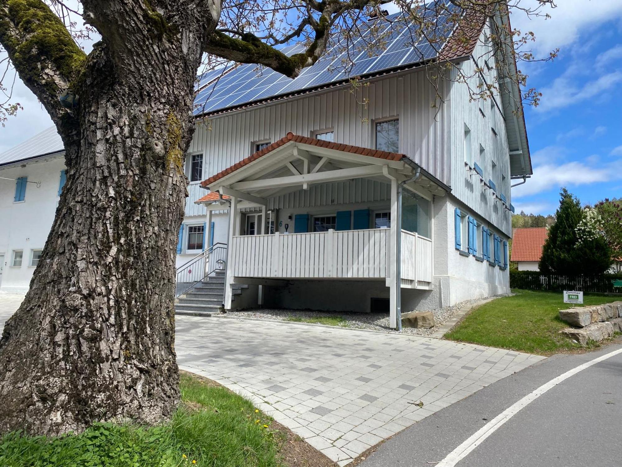Homestay Ferienzimmer Oelhaf In Blau Self Check-in Mit Key-tresore Wilhelmsdorf (Ravensburg)